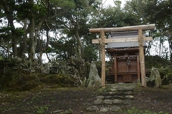 島では大きな三島神社.jpg